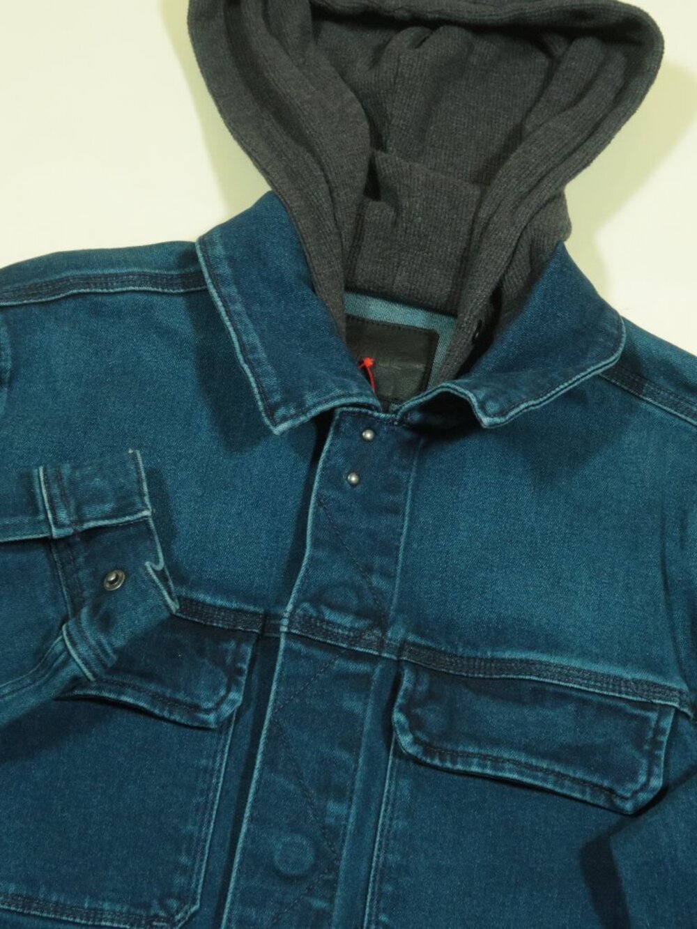 Paige Hooded Denim Jacket Dark Wash Mens M Blue Stretch Flap Snap Pockets